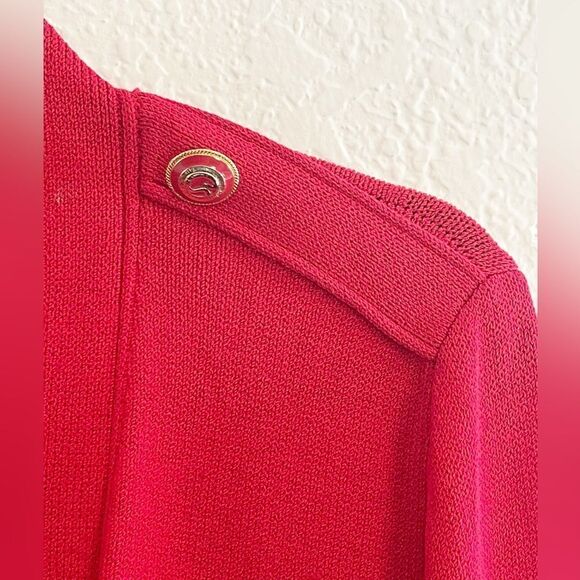 St John Knit Long Jacket cardigan with enameled button design in red. Small - Picture 5 of 5
